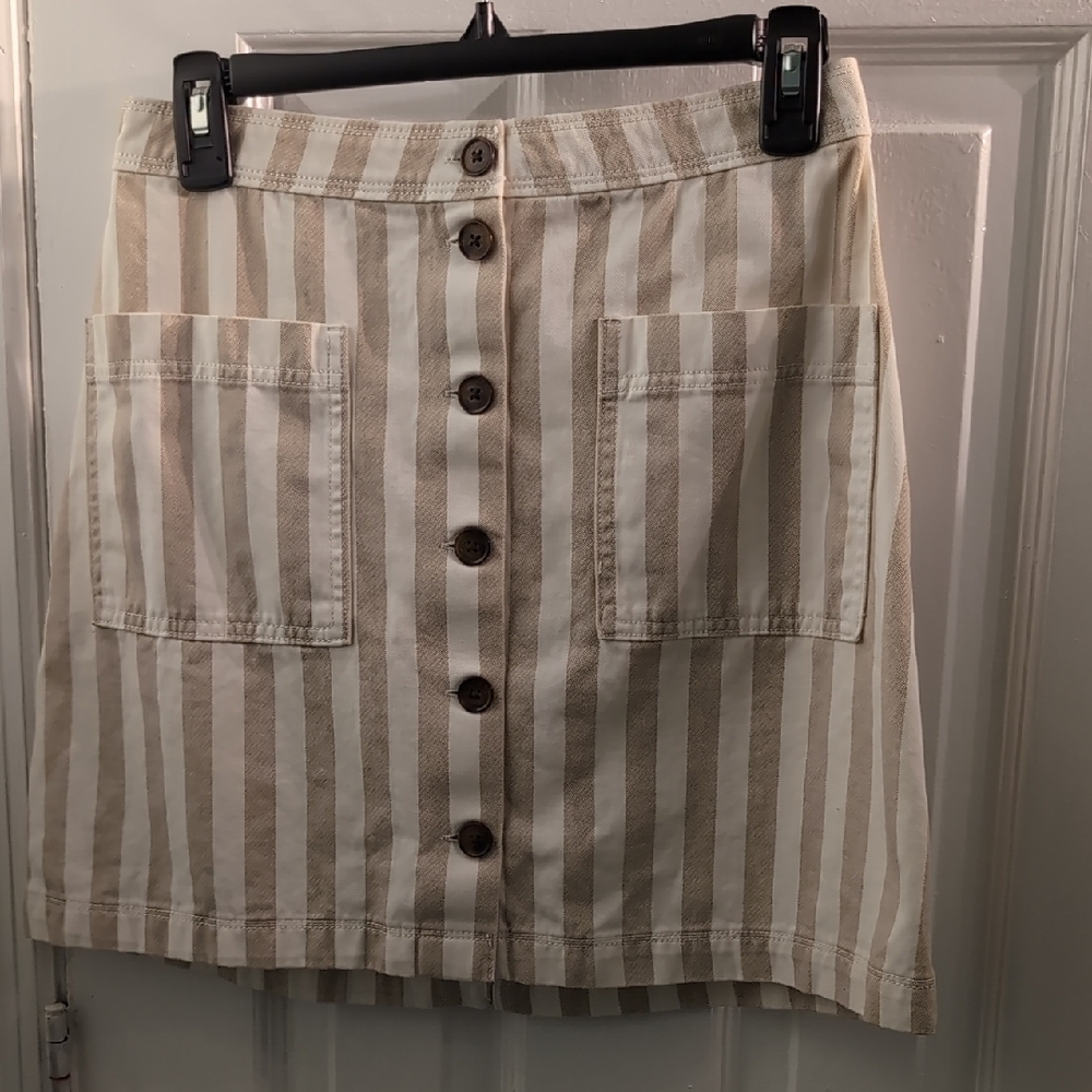 Old Navy Tan and Cream Striped Mini Skirt